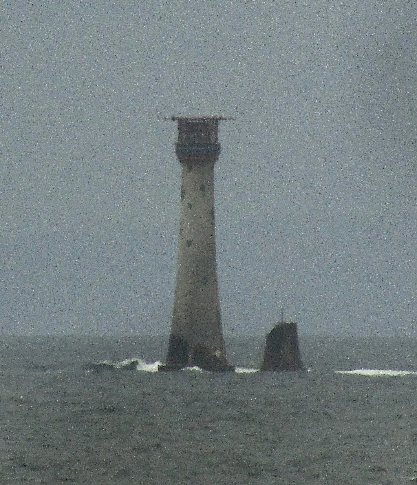Photo of Eddystone Lighthouse, a lighthouse in England.