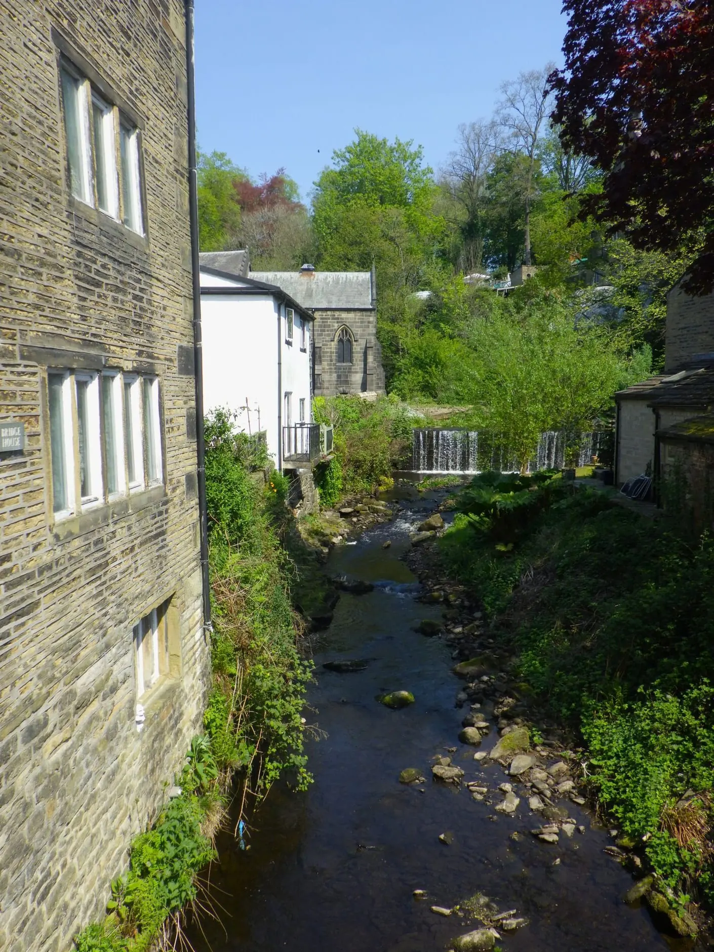 Photo of Luddenden, a village in West Yorkshire, northern England.