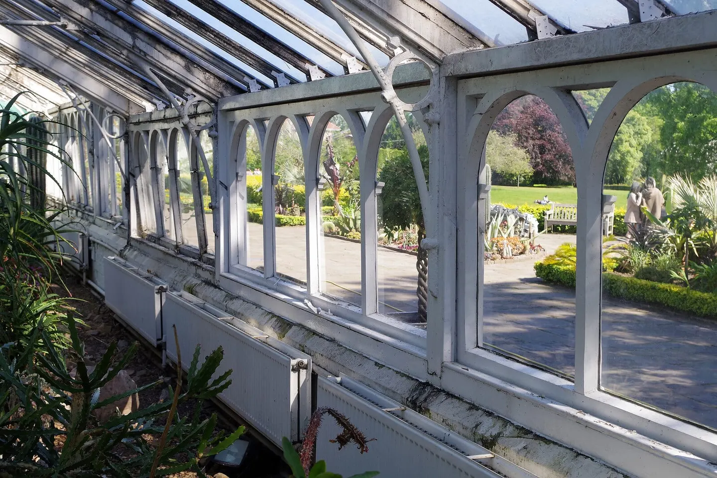 Photo of Birmingham Botanical Gardens, a Grade II* registered house & garden in the West Midlands, central England.