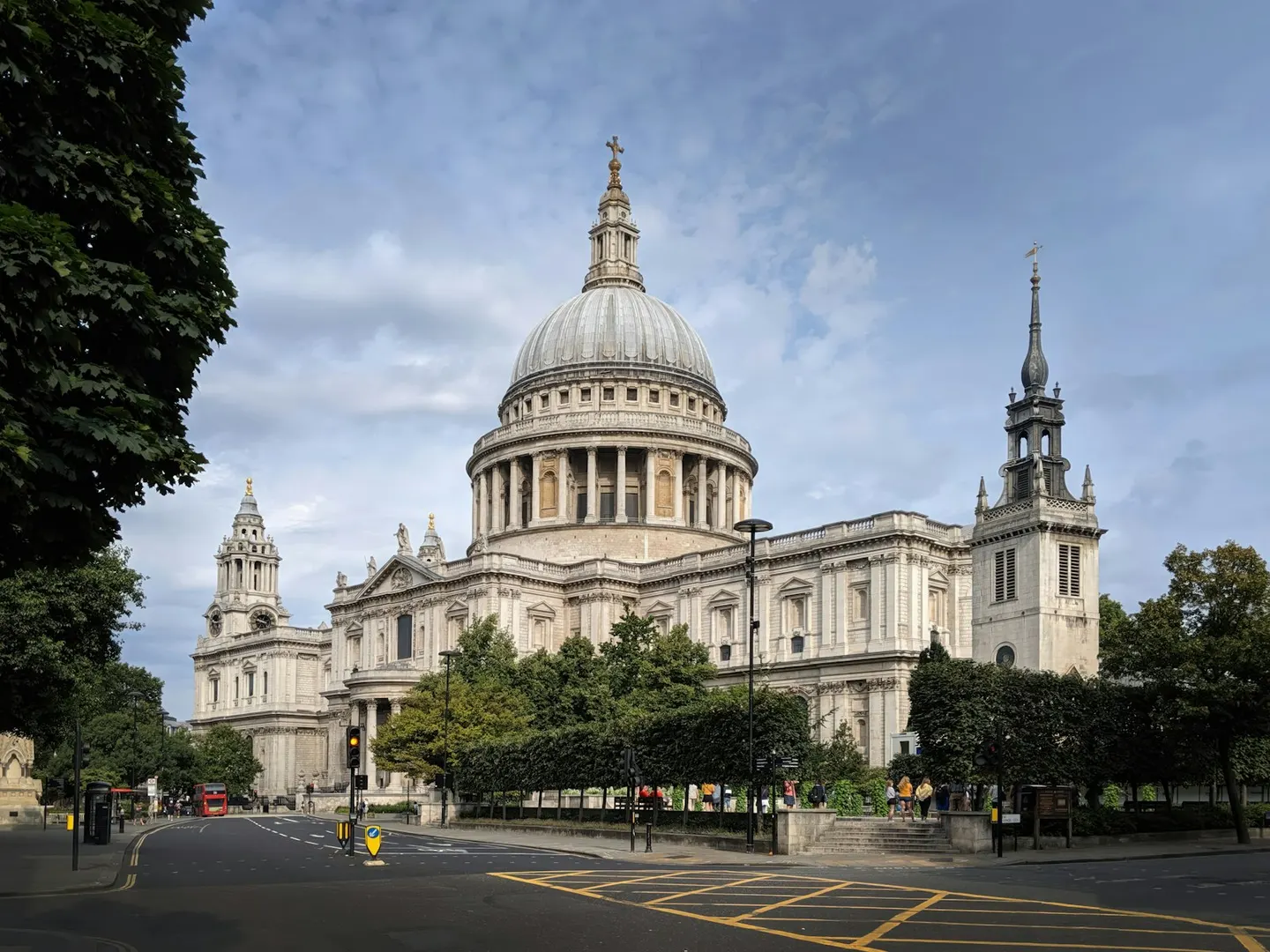 Photo of St Paul's Cathedral, a cathedral in London, England.