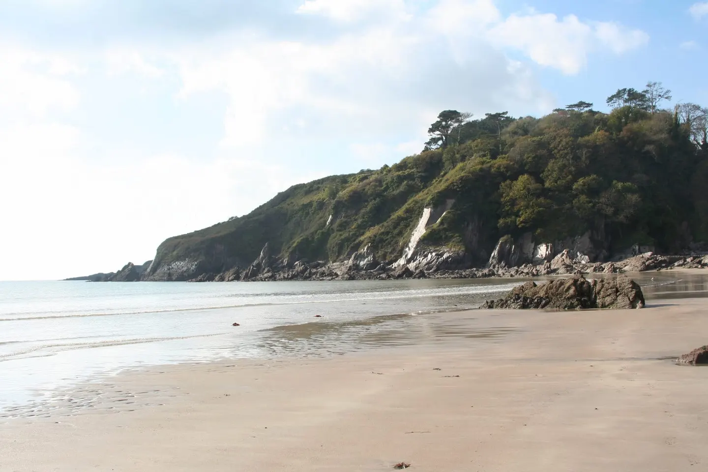 Photo of Mothecombe, a swimming spot near Bigbury-on-Sea, Devon, south west England.