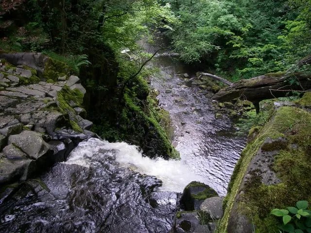 Photo of Sgwd Einion Gam, a waterfall near Pontneddfechan in Bannau Brycheiniog, the Powys, mid Wales.