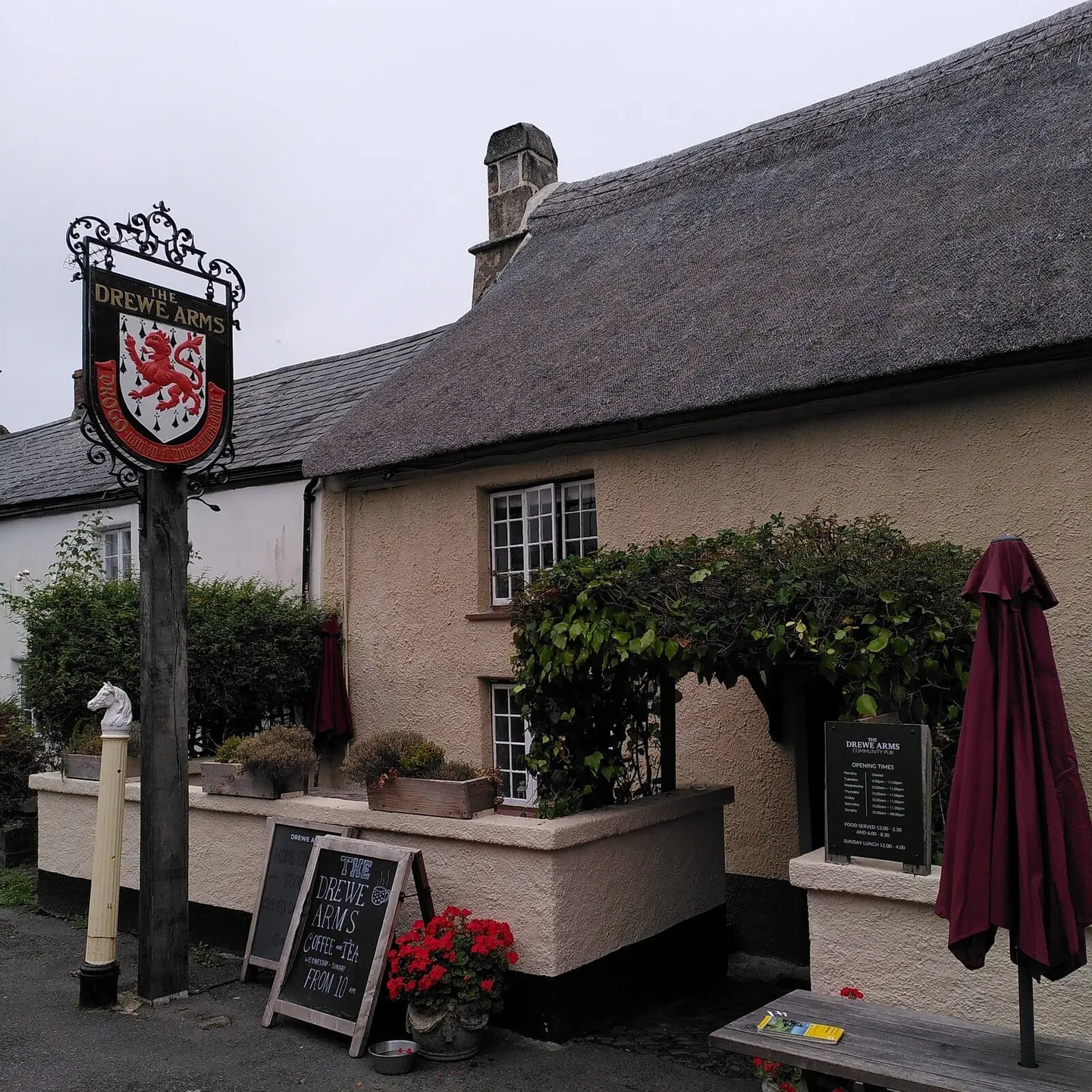 Photo of The Drewe Arms, a pub near Drewsteignton in Dartmoor, Devon, south west England.
