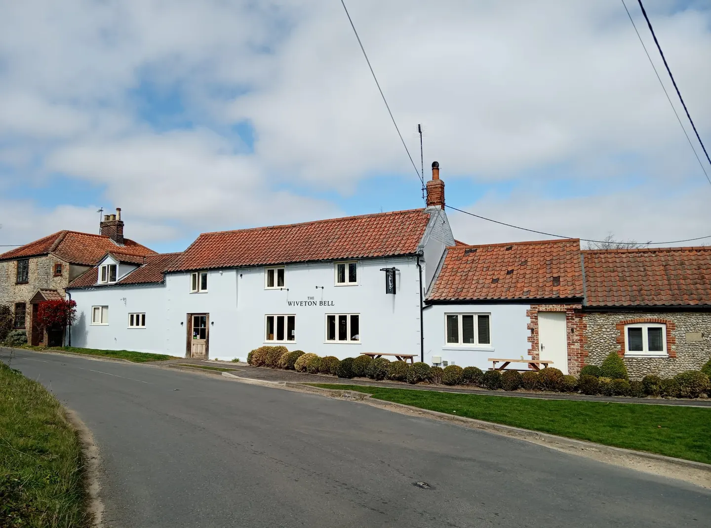 Photo of The Wiveton Bell, a pub in Norfolk, eastern England.