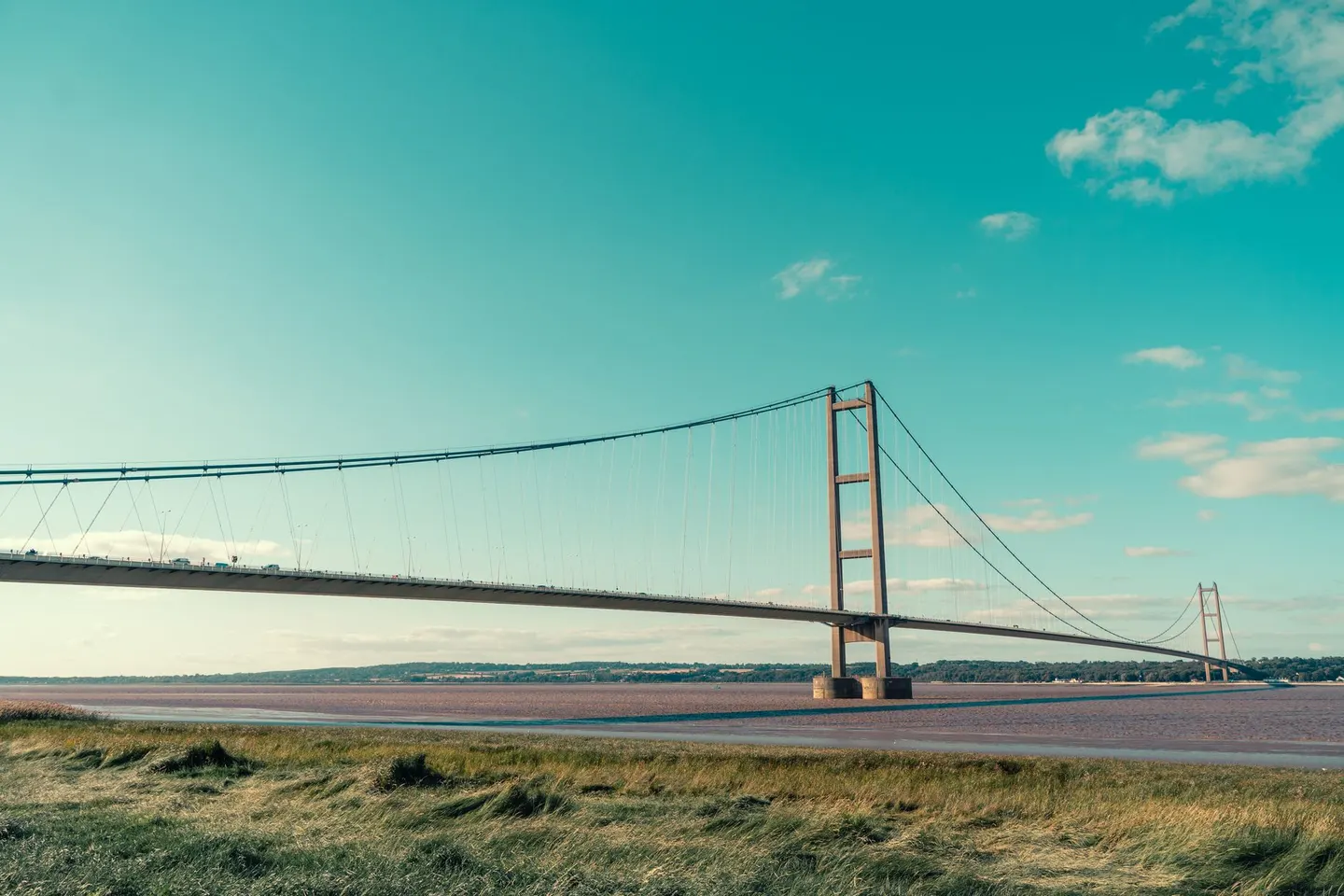 Photo of Humber Bridge Country Park, a country park near Barton-upon-Humber, East Riding of Yorkshire, northern England.