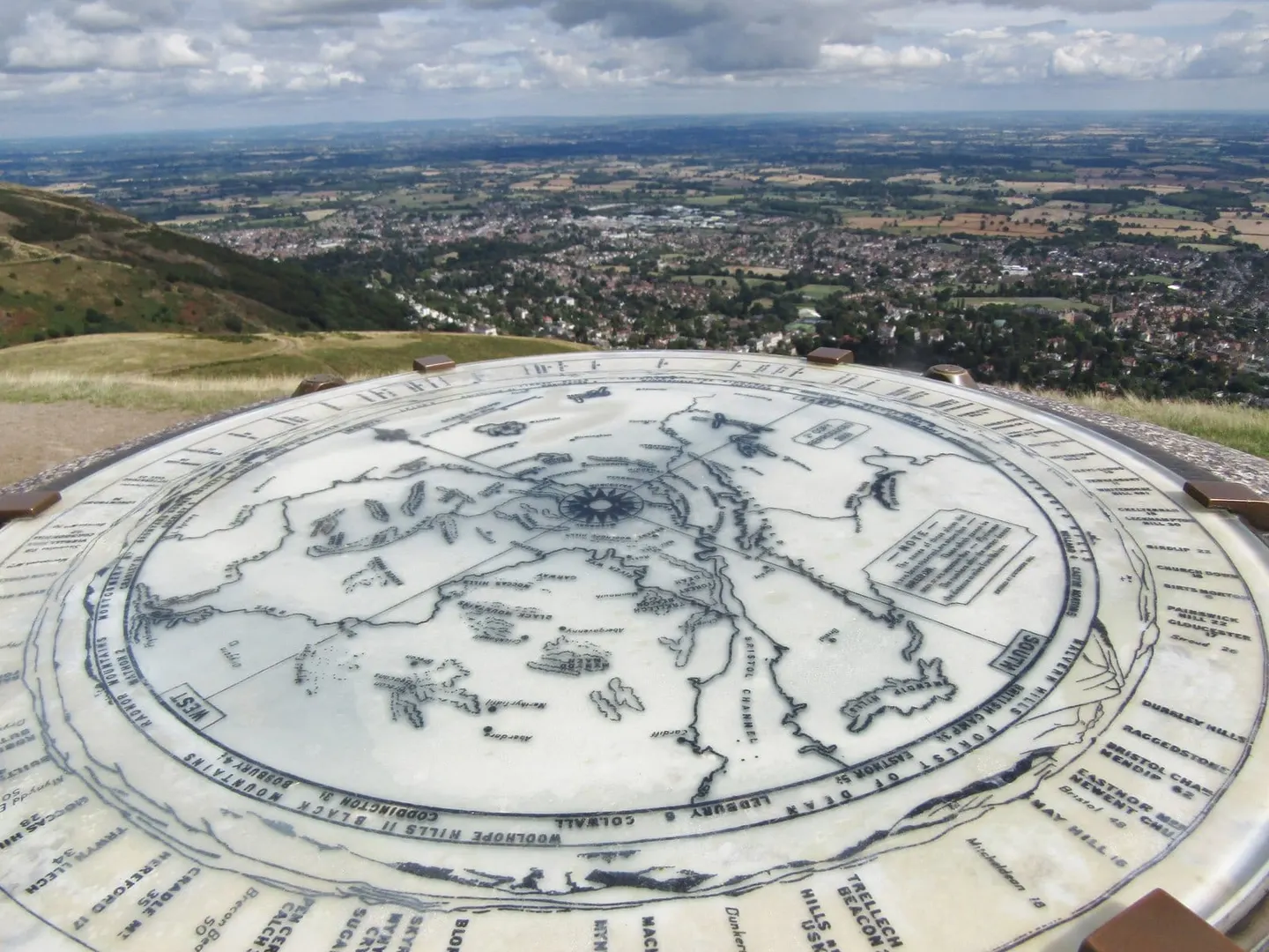 Photo: Worcestershire Beacon, a 425m hill near Great Malvern in the Malvern Hills, Worcestershire, central England.
