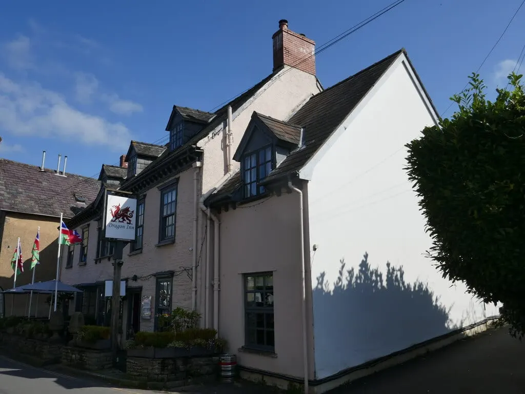 Photo of The Dragon Inn, a pub near Crickhowell in Bannau Brycheiniog, the Powys, mid Wales.