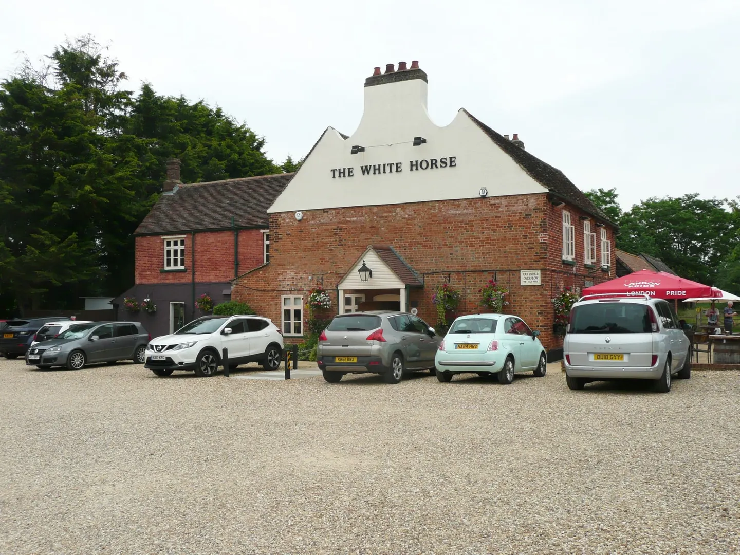 Photo of The White Horse (Southill), a pub in Bedfordshire, eastern England.