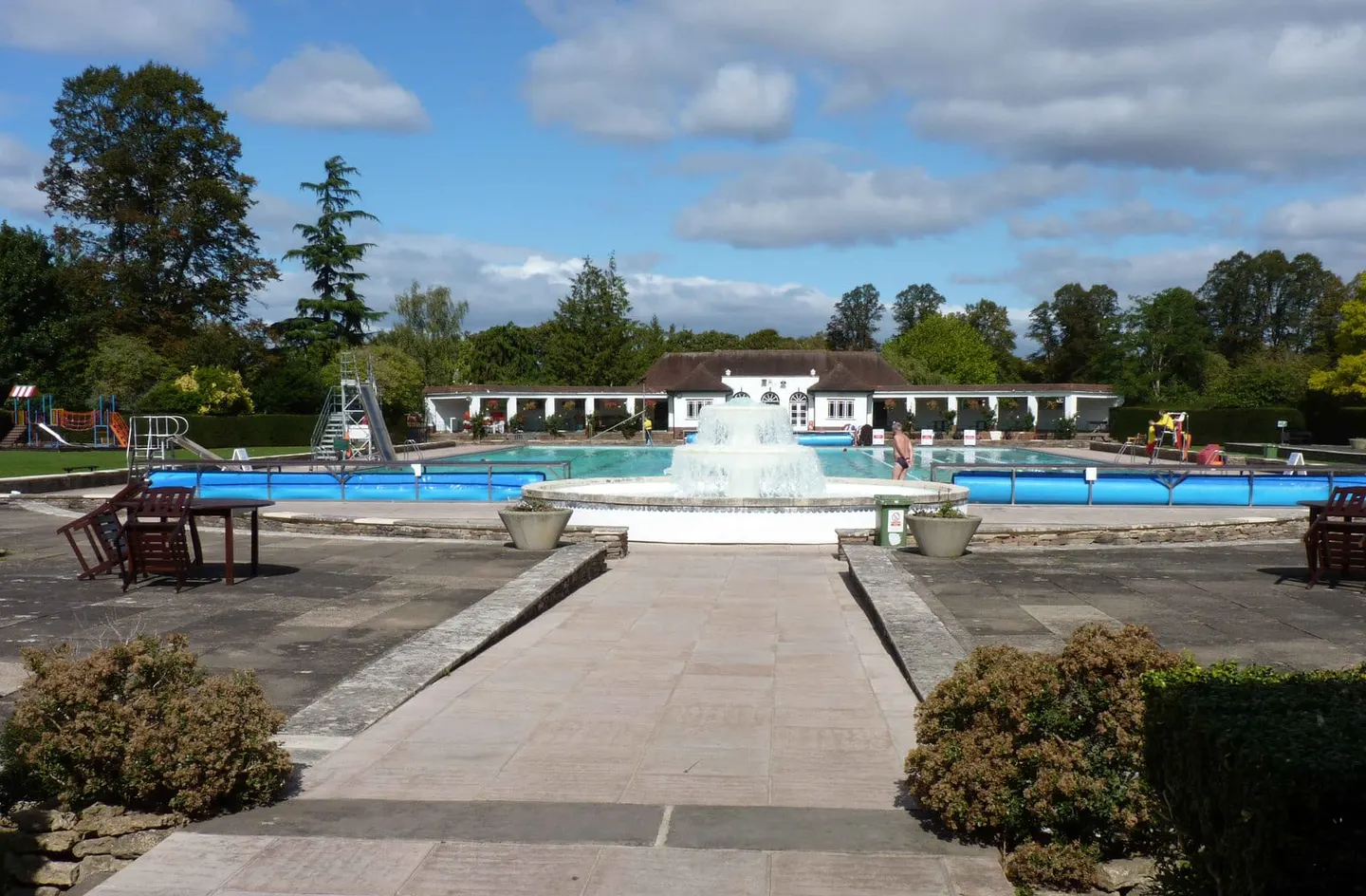 Photo of Cheltenham Lido, a lido in Gloucestershire, south west England.