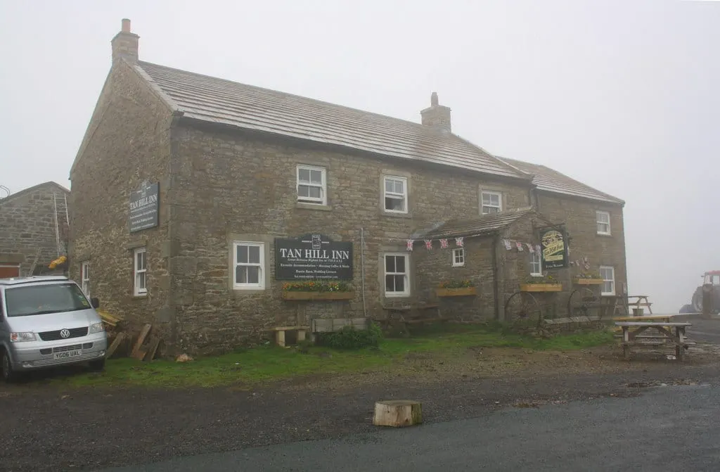 Photo of Tan Hill Inn, a pub near Keld in the North Pennines, North Yorkshire, northern England.