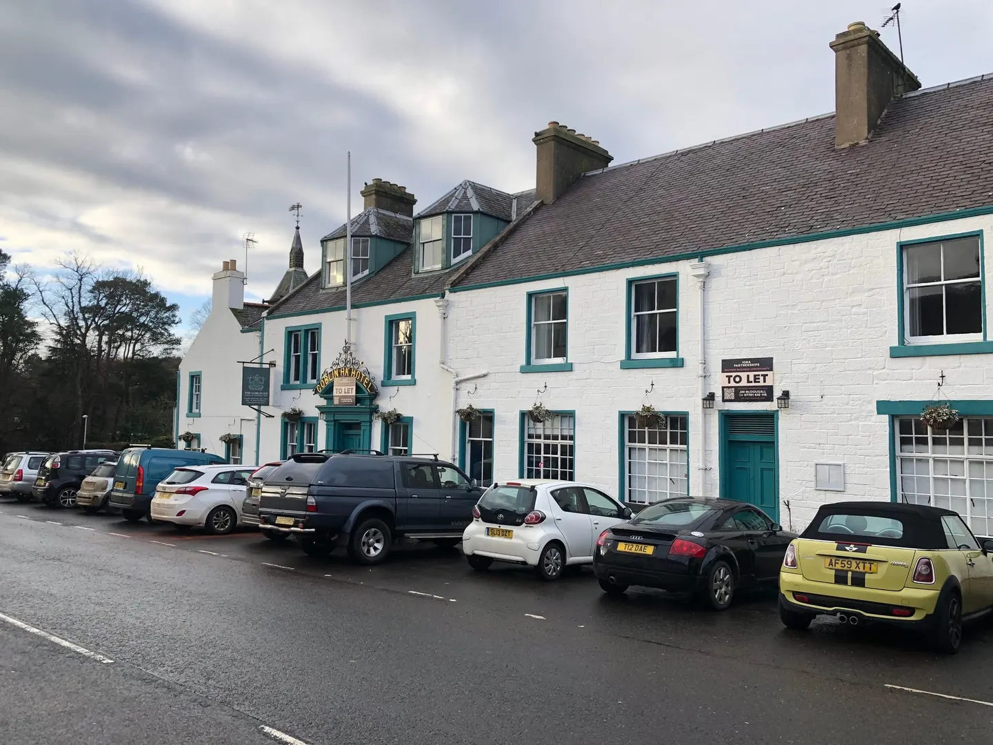Photo of The Goblin Ha' Hotel, a pub near Gifford, East Lothian, central Scotland.