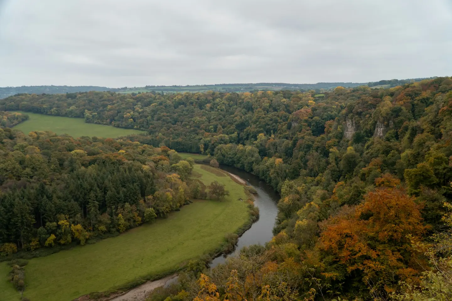 Photo: Symonds Yat Rock, a viewpoint near Monmouth in the Wye Valley, Gloucestershire, south west England.