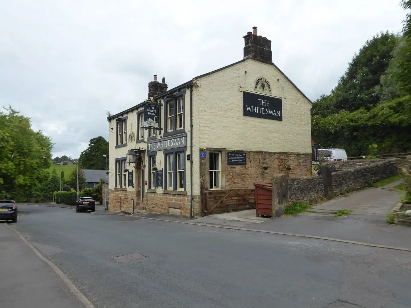 Photo of The White Swan at Fence, a gastropub in Lancashire, north west England.