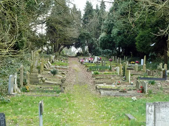 Photo of St Pancras and Islington Cemetery, a Grade II* registered house & garden in London, England.