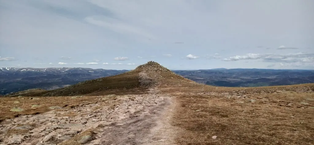 Photo: Lochnagar, a 1,156m Munro near Crathie in the Cairngorms, Aberdeenshire, north east Scotland.
