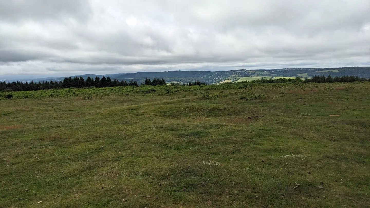 Photo: May Hill, a 296m hill near Newnham on Severn, Gloucestershire, south west England.