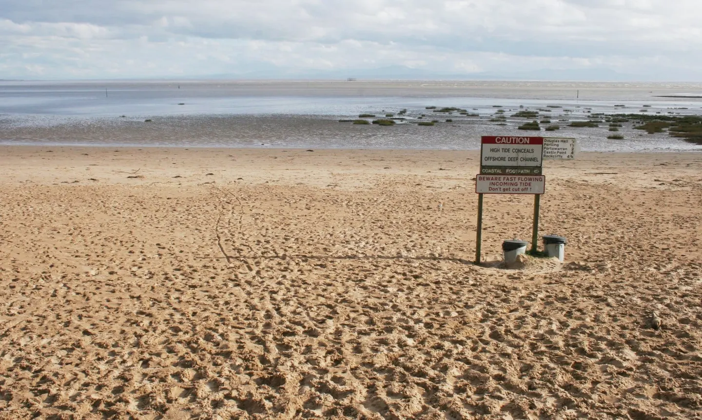 Photo of Sandyhills Beach, a beach near Rockcliffe in the East Stewartry Coast, Dumfries and Galloway, southern Scotland.