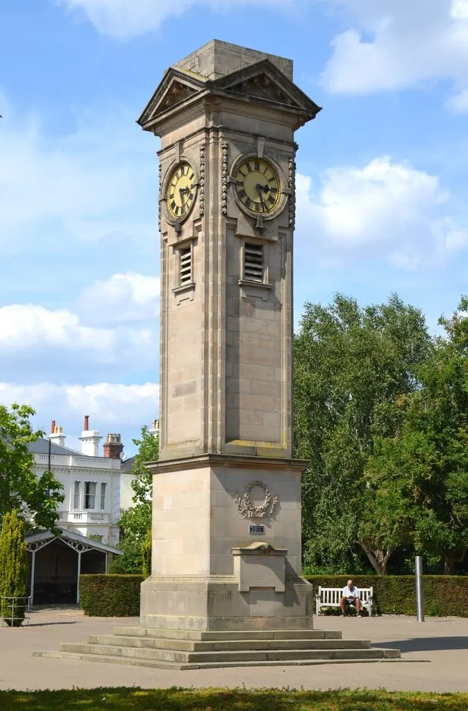 Photo of Jephson Gardens, a garden near Royal Leamington Spa, Warwickshire, central England.