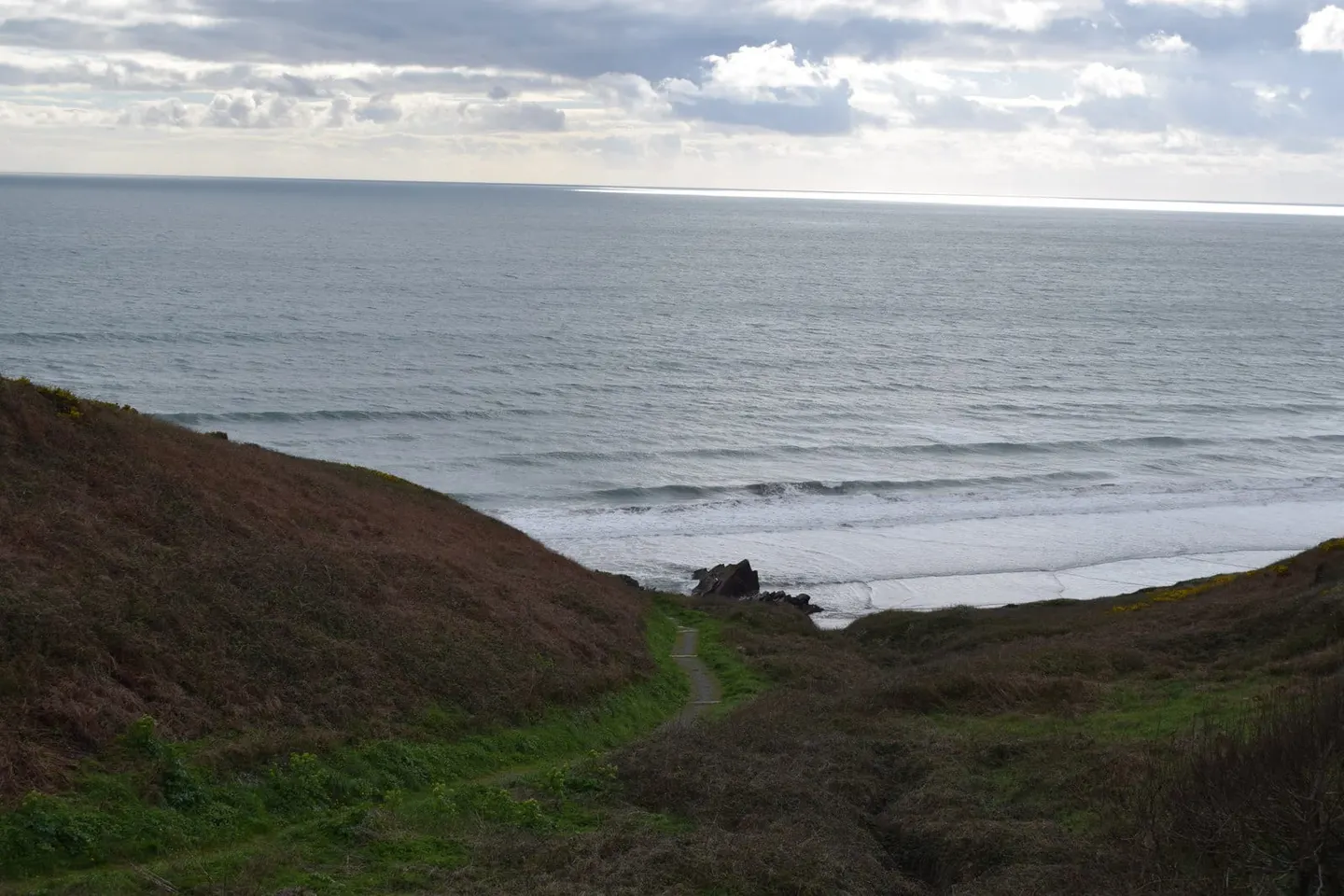 Photo of the coast from Looe to Plymouth, Cornwall, south west England.