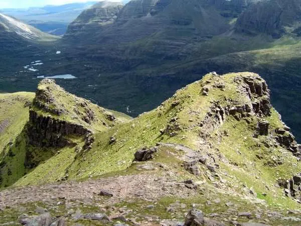 Photo: Beinn Dearg (Highland, 914m), a 914m mountain near Torridon in the Wester Ross, Highland, the Scottish Highlands and Islands.
