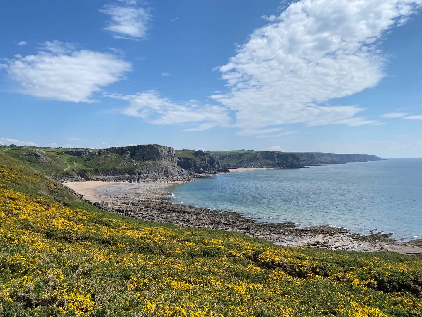 Photo of Mewslade Bay, a cove near Rhossili, Swansea, south west Wales.