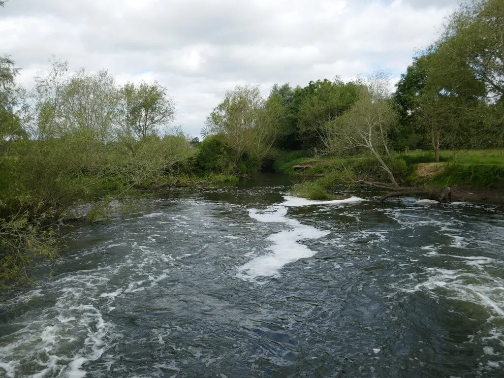 Photo of the River Avon (Warwickshire), a 47-mile river navigation running from Stratford-upon-Avon to Tewkesbury, England.