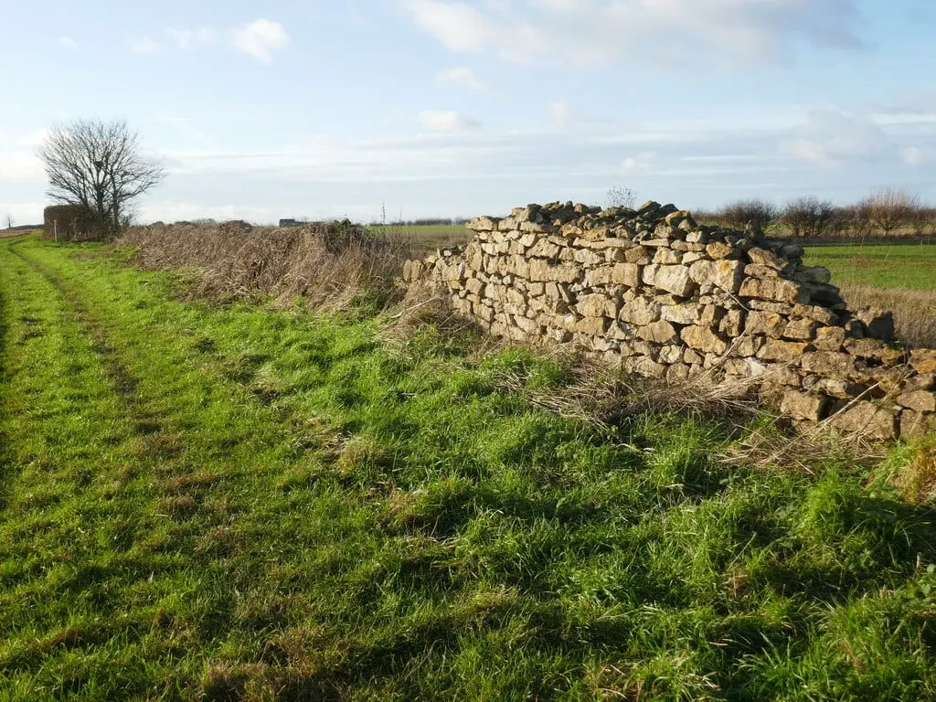 Photo along the Viking Way, a 147-mile long-distance path running from Barton-upon-Humber to Oakham, central England.