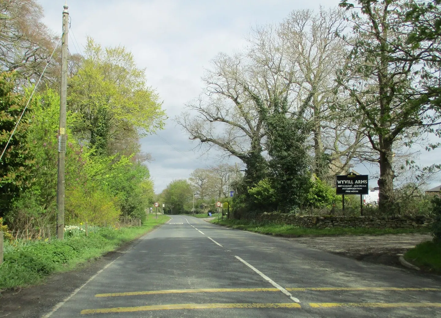 Photo of Wyvill Arms, a gastropub near Constable Burton, North Yorkshire, northern England.