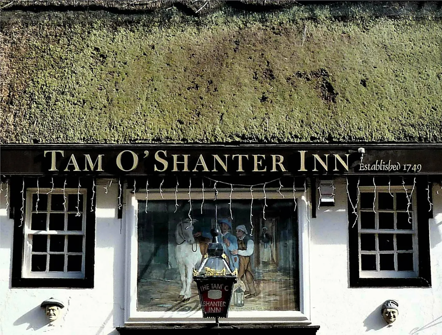Photo of Tam o' Shanter Inn, a pub in South Ayrshire, southern Scotland.