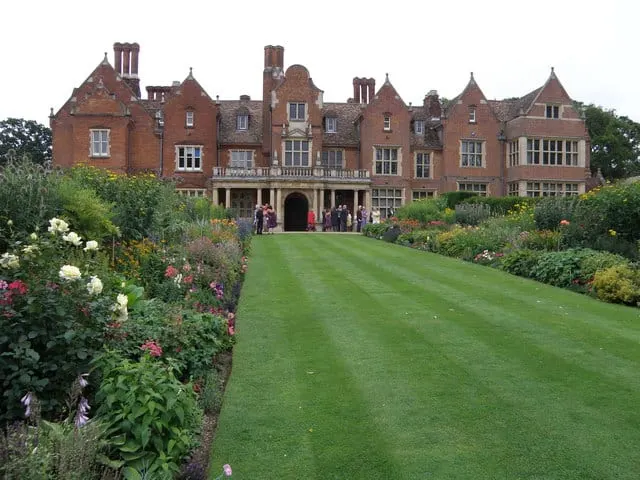 Photo of Longstowe Hall, a Grade II* registered house & garden near Bourn, Cambridgeshire, eastern England.