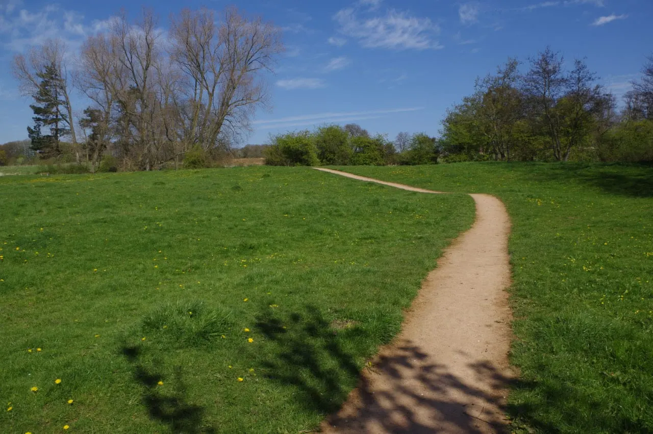 Photo of Swift Valley Country Park, a country park near Rugby, Warwickshire, central England.