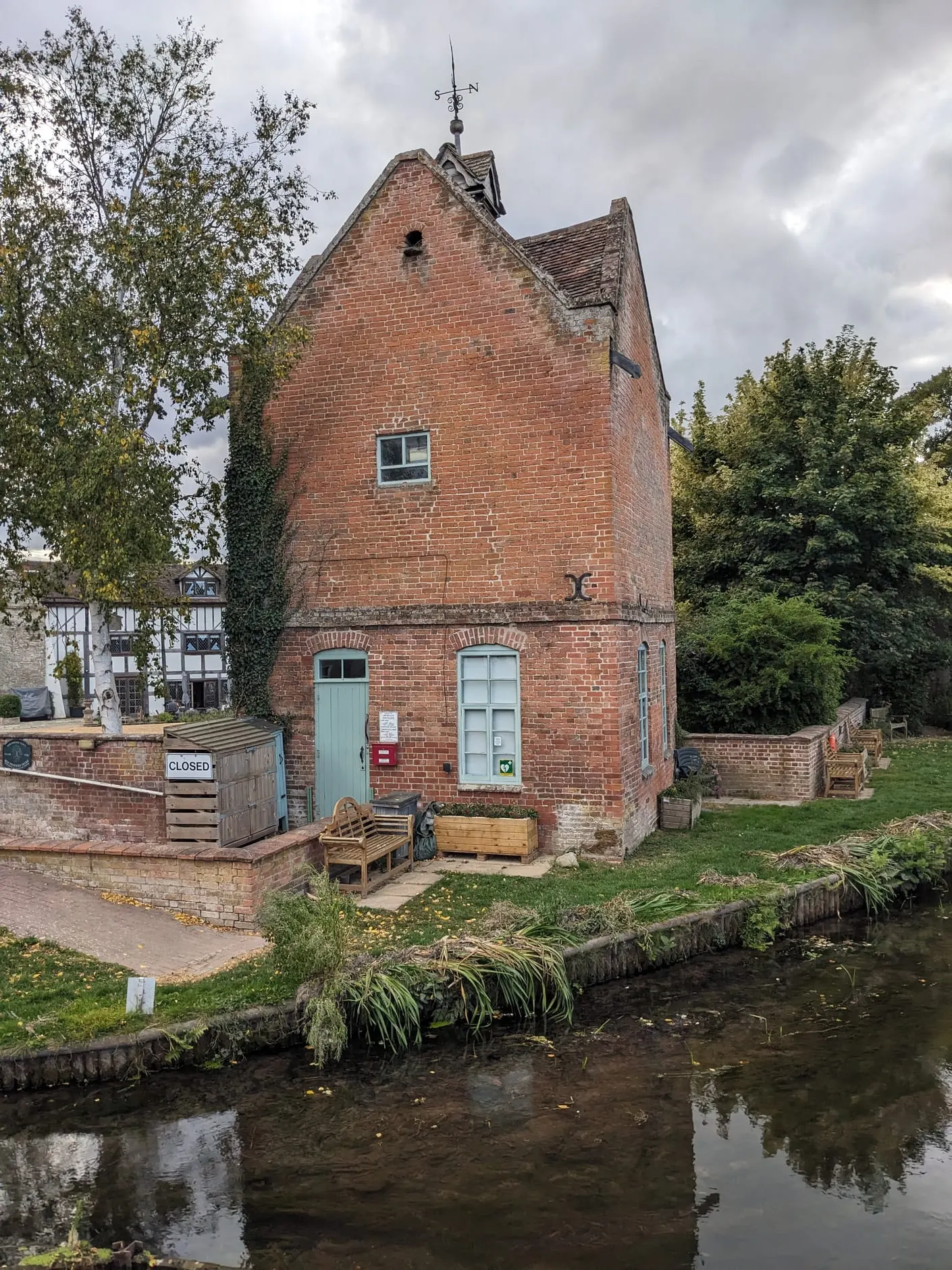 Photo of Eardisland, a village in Herefordshire, central England.
