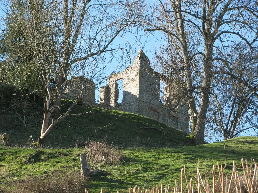 Photo of Stapleton Castle, a ruined castle near Shobdon, Herefordshire, central England.