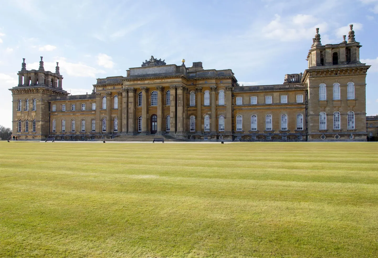 Photo of Blenheim Palace, a Grade I registered house & garden near Woodstock, Oxfordshire, south east England.
