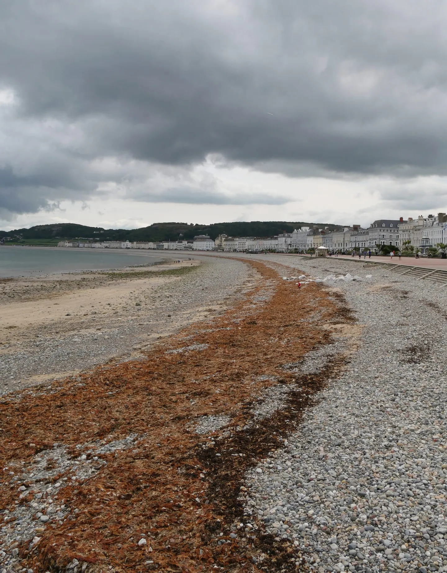 Photo of Llandudno North Shore, a beach in Conwy, north Wales.