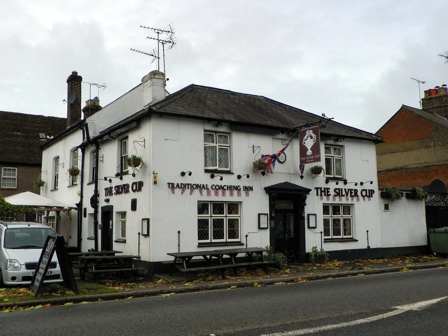 Photo of The Silver Cup, a gastropub near Harpenden, Hertfordshire, eastern England.