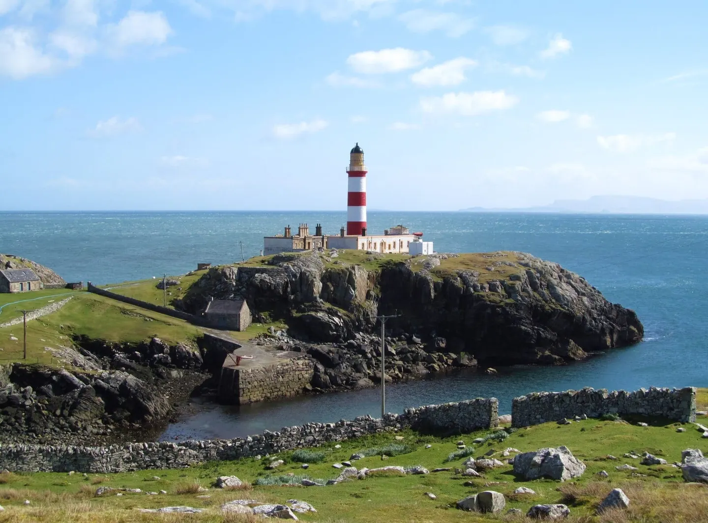 Photo of Scalpay, an island in Na h-Eileanan Siar, the Scottish Highlands and Islands.
