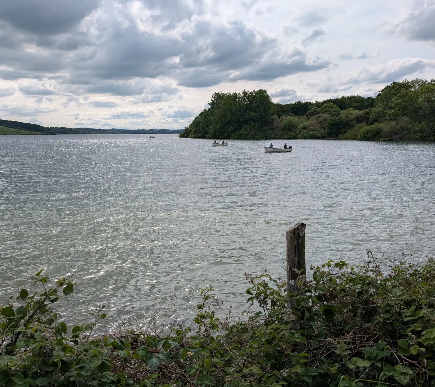 Photo of Rutland Water Country Park, a country park near Hambleton, Rutland, central England.