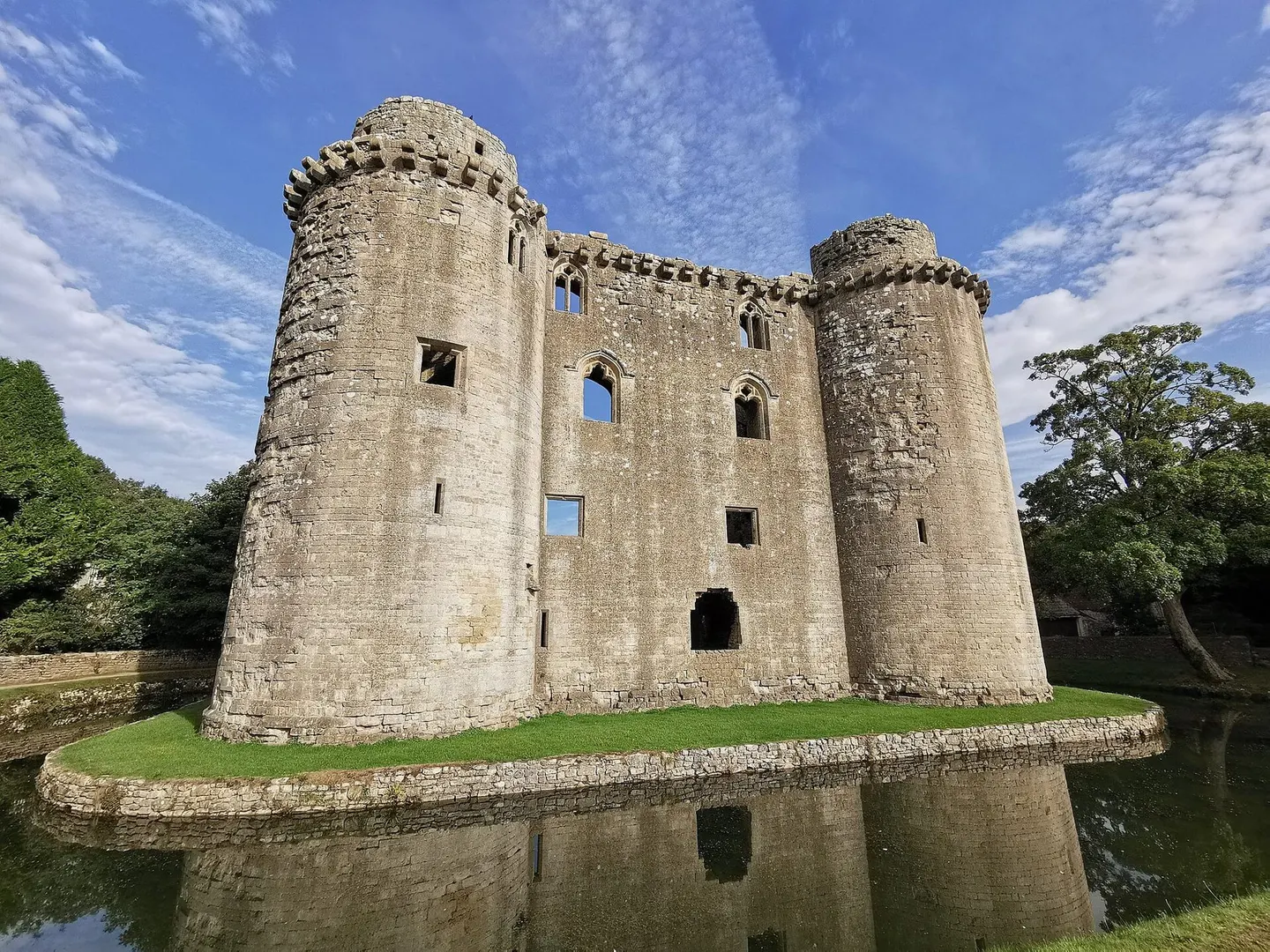 Photo of Nunney Castle, a ruined castle in Somerset, south west England.