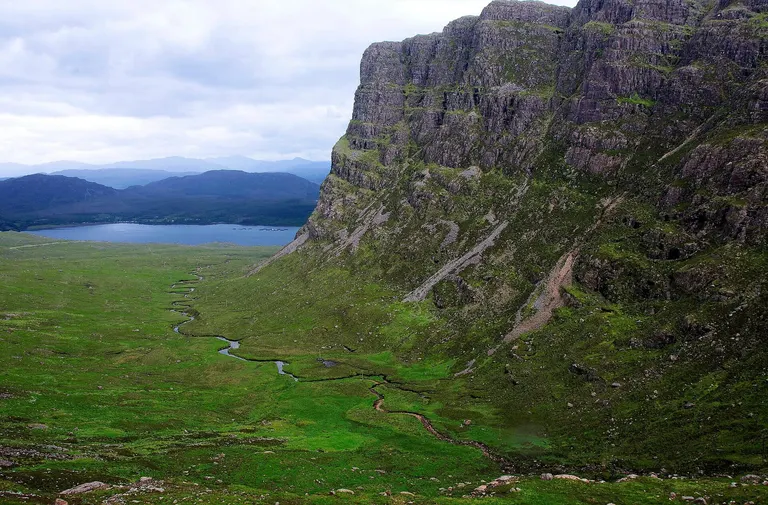 Photo: Bealach na Ba, a viewpoint near Applecross, Highland, the Scottish Highlands and Islands.