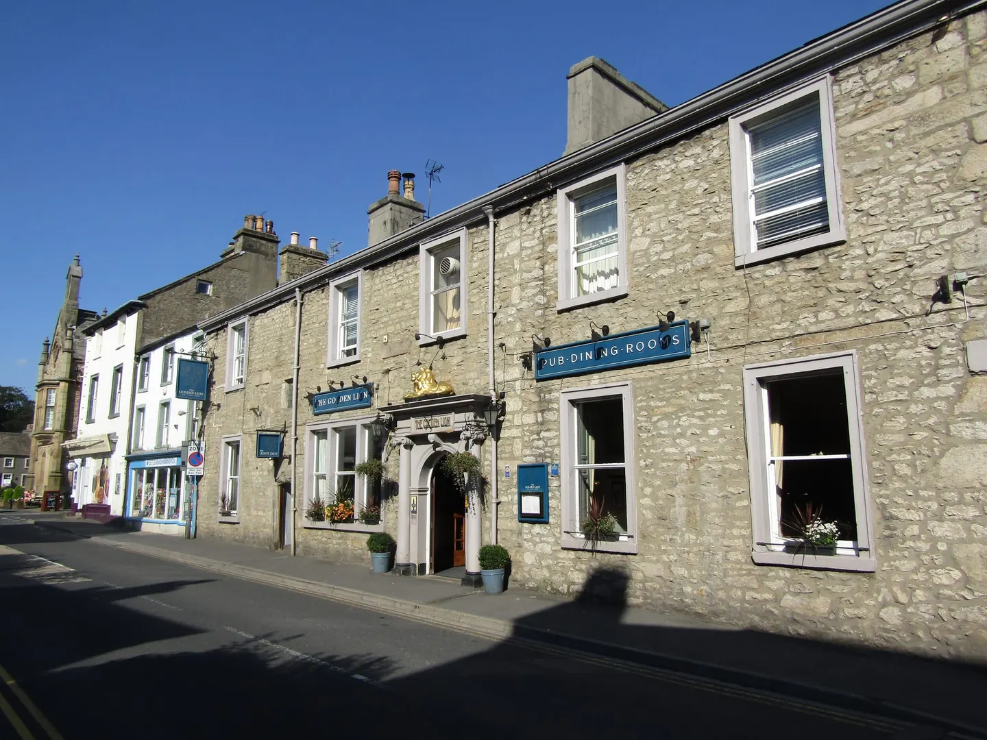 Photo of The Golden Lion (Settle), a pub in North Yorkshire, northern England.