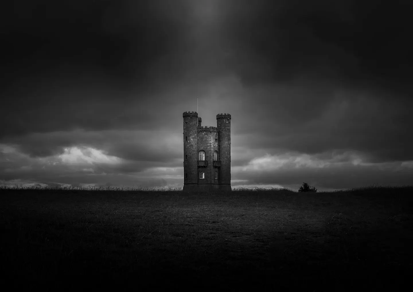 Photo of Broadway Hill, a Site of Special Scientific Interest in the Cotswolds, Worcestershire, central England.