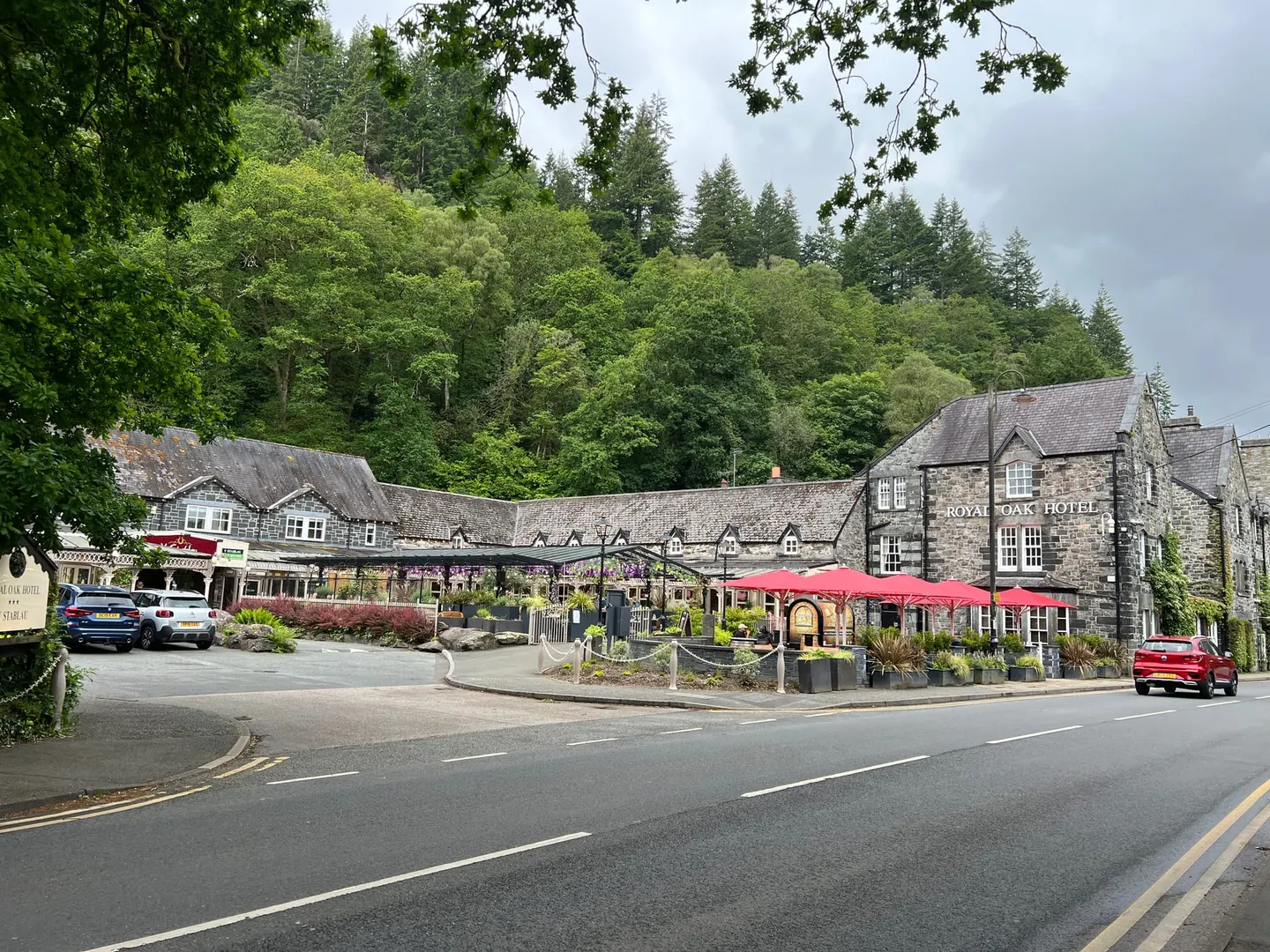 Photo of Royal Oak Hotel, a pub near Betws-y-Coed in Eryri, Conwy, north Wales.