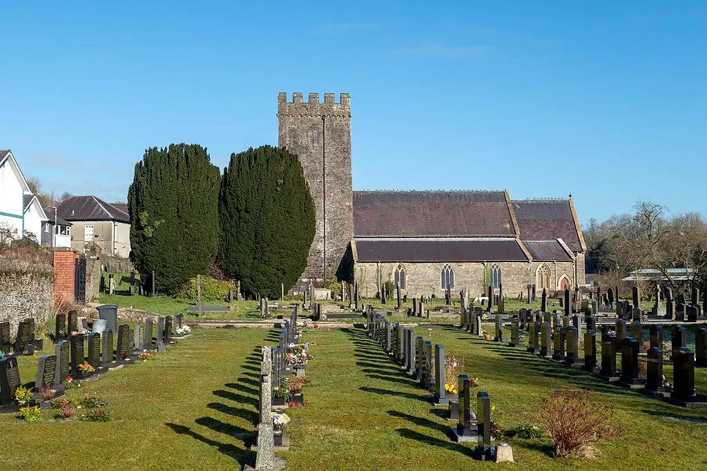 Photo of St Tysul's Church, Llandysul, a church in Ceredigion, mid Wales.