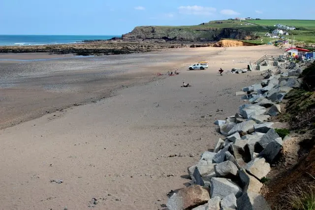 Photo of Widemouth Sand, a swimming spot near Crackington Haven, Cornwall, south west England.