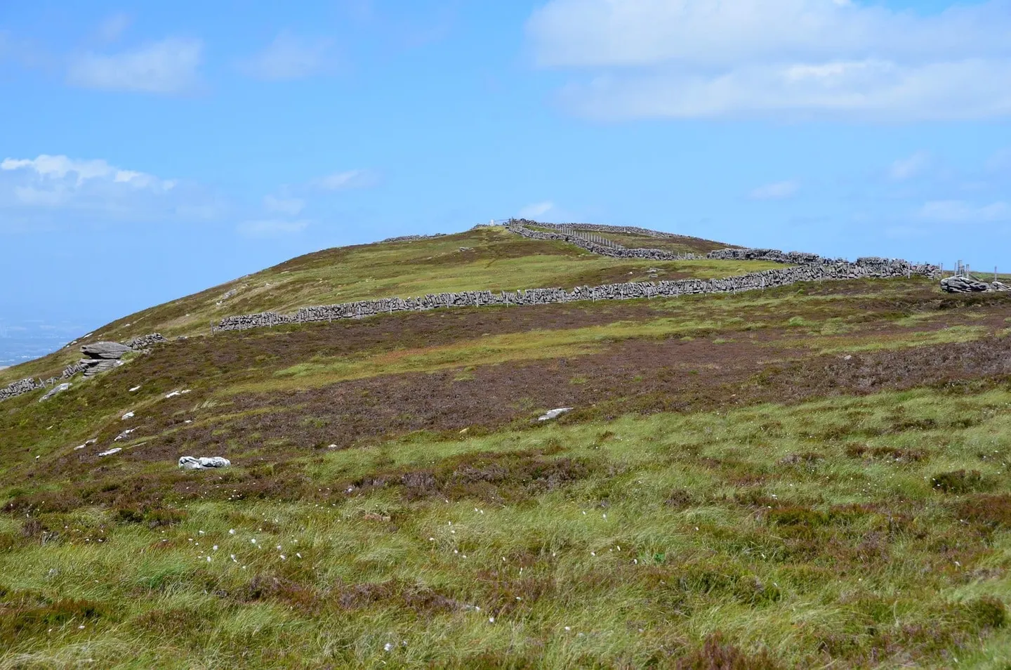 Photo: West Cairn Hill, a 562m hill near West Linton, West Lothian, central Scotland.