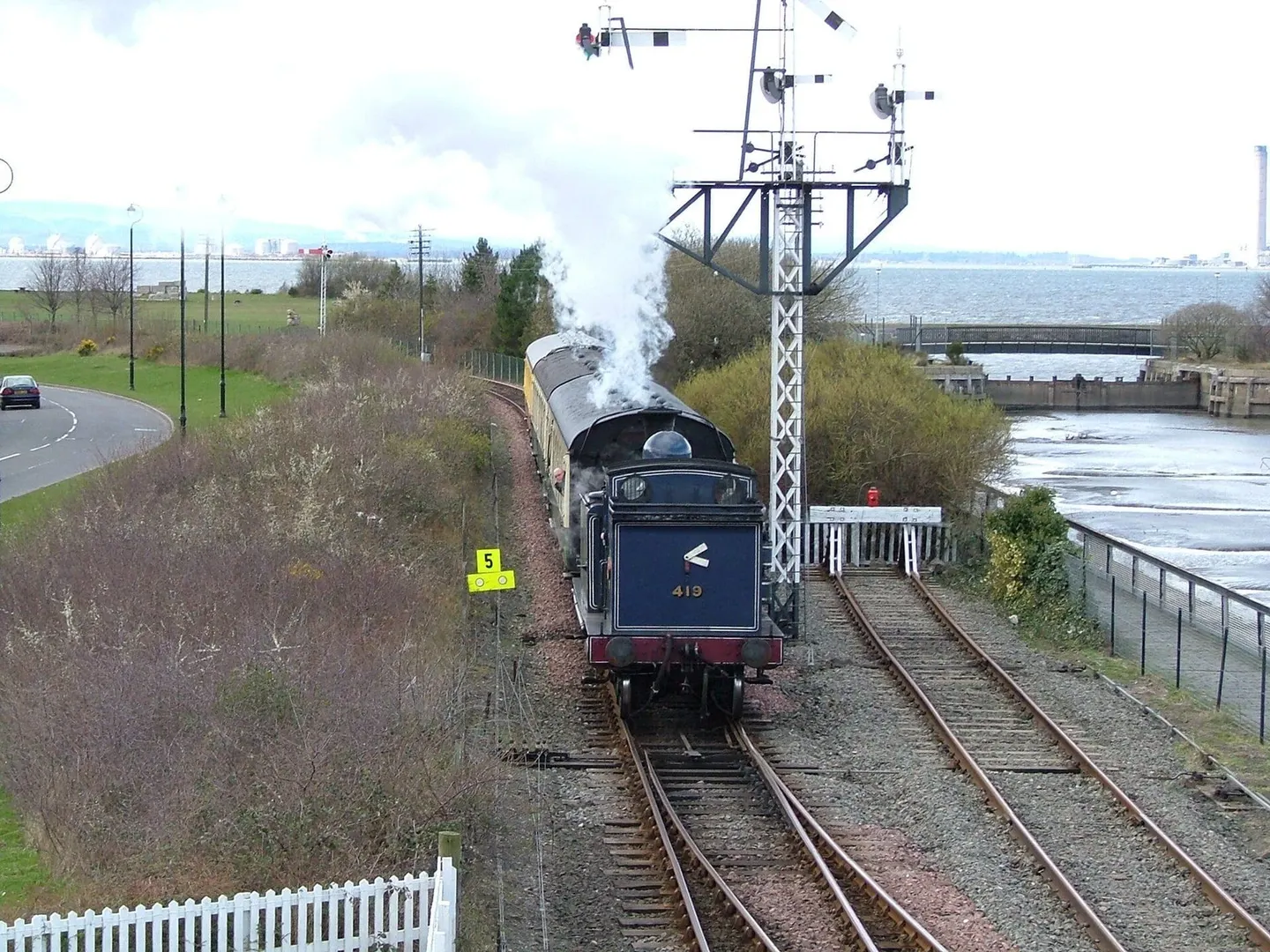 Photo of Bo'ness & Kinneil Railway, a visitor attraction in Falkirk, central Scotland.