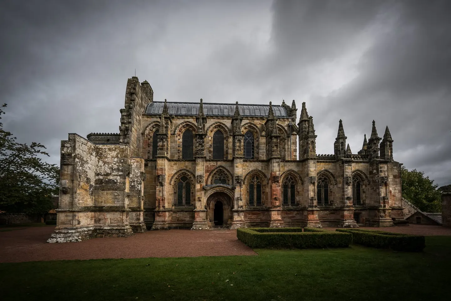 Photo of Rosslyn Chapel, a church near Roslin, Midlothian, central Scotland.