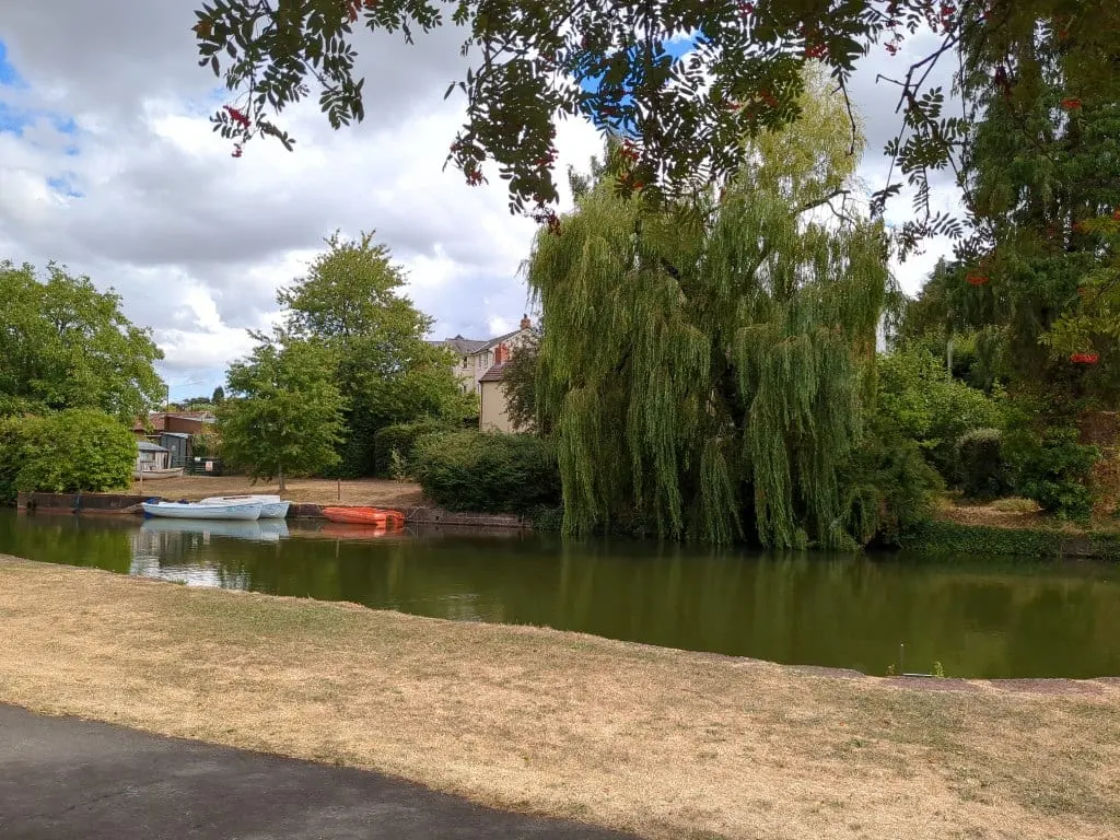 Photo of the Grand Western Canal, an 11-mile canal running from Tiverton to Lowdwells, south west England.