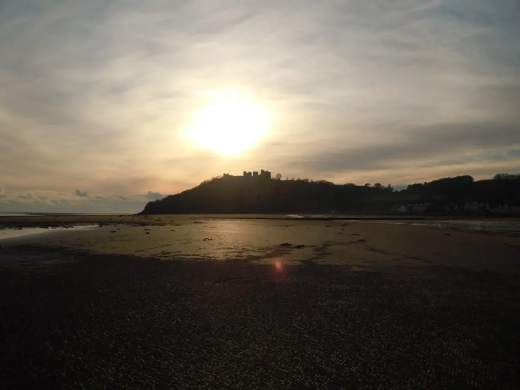 Photo of Castell Llansteffan, a ruined castle in Carmarthenshire, south west Wales.